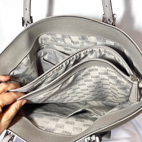 Michael Kors Jet Set Nylon Large Tote/Satchel/Shoulder Purse-Light Gray-Adjust - Picture 3 of 16